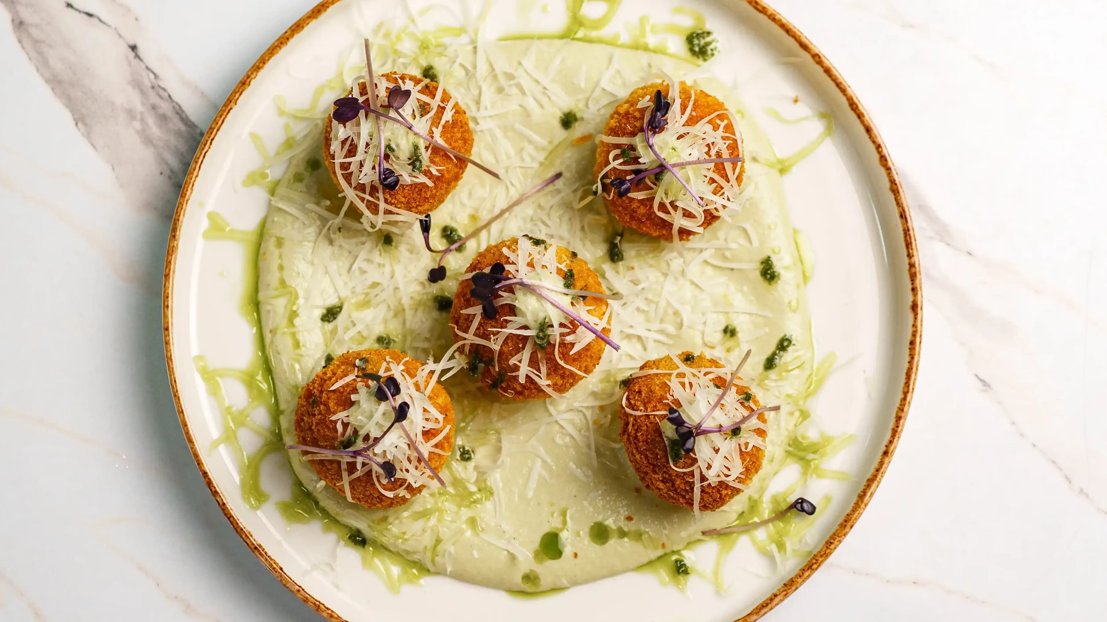 Gorgonzola we sparža kremly kitirdewik arançini