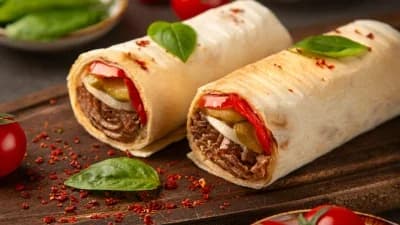 Lawaş döner