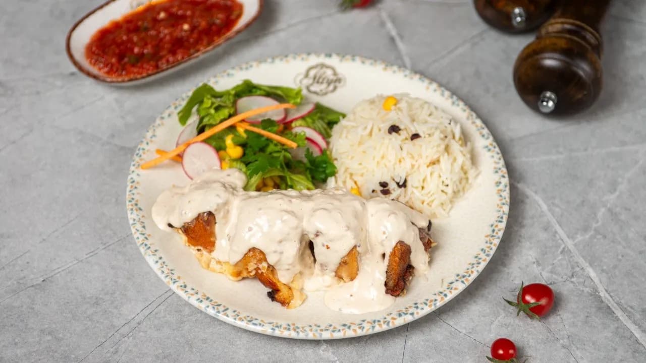Куриный рулет с рисом