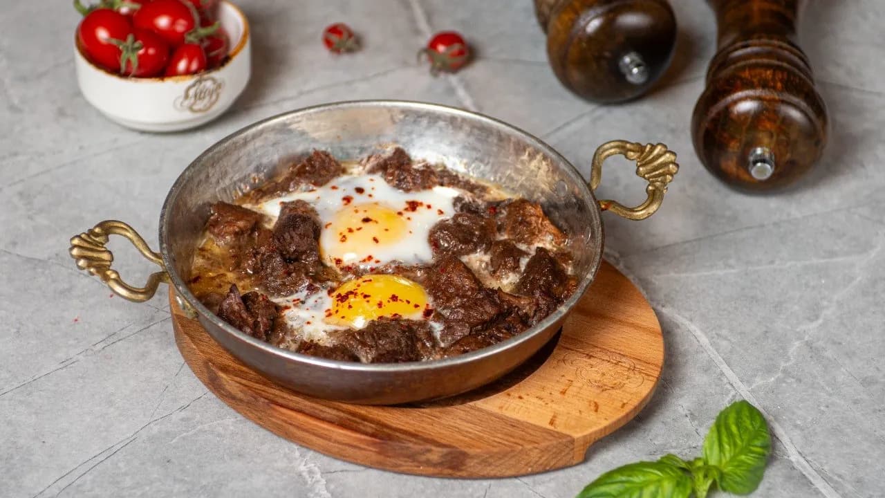 Яичница с ковурдаком