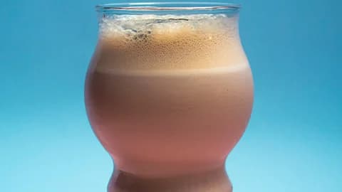 Şokoladly milkşeýk