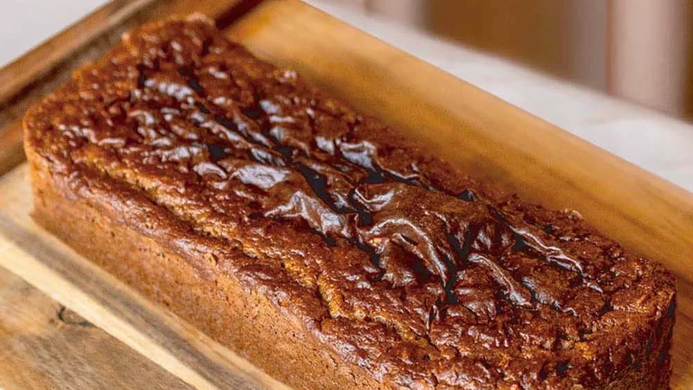Bütin şokoladly-bananly glýutensiz pirog