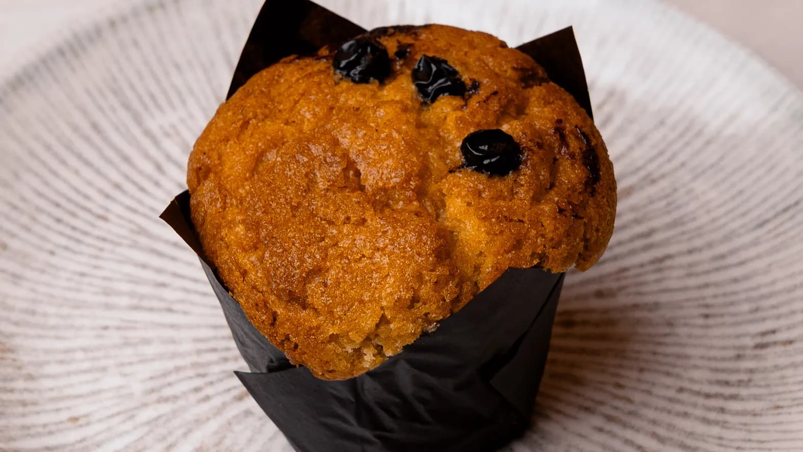 Turna yemişli muffin