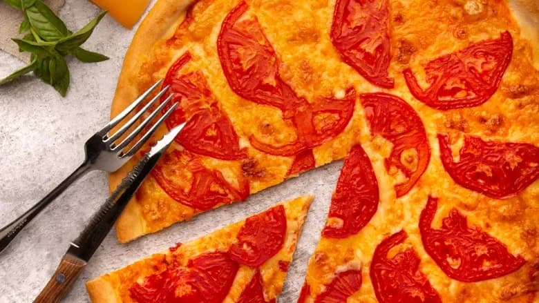 Uly Margarita pizzasy