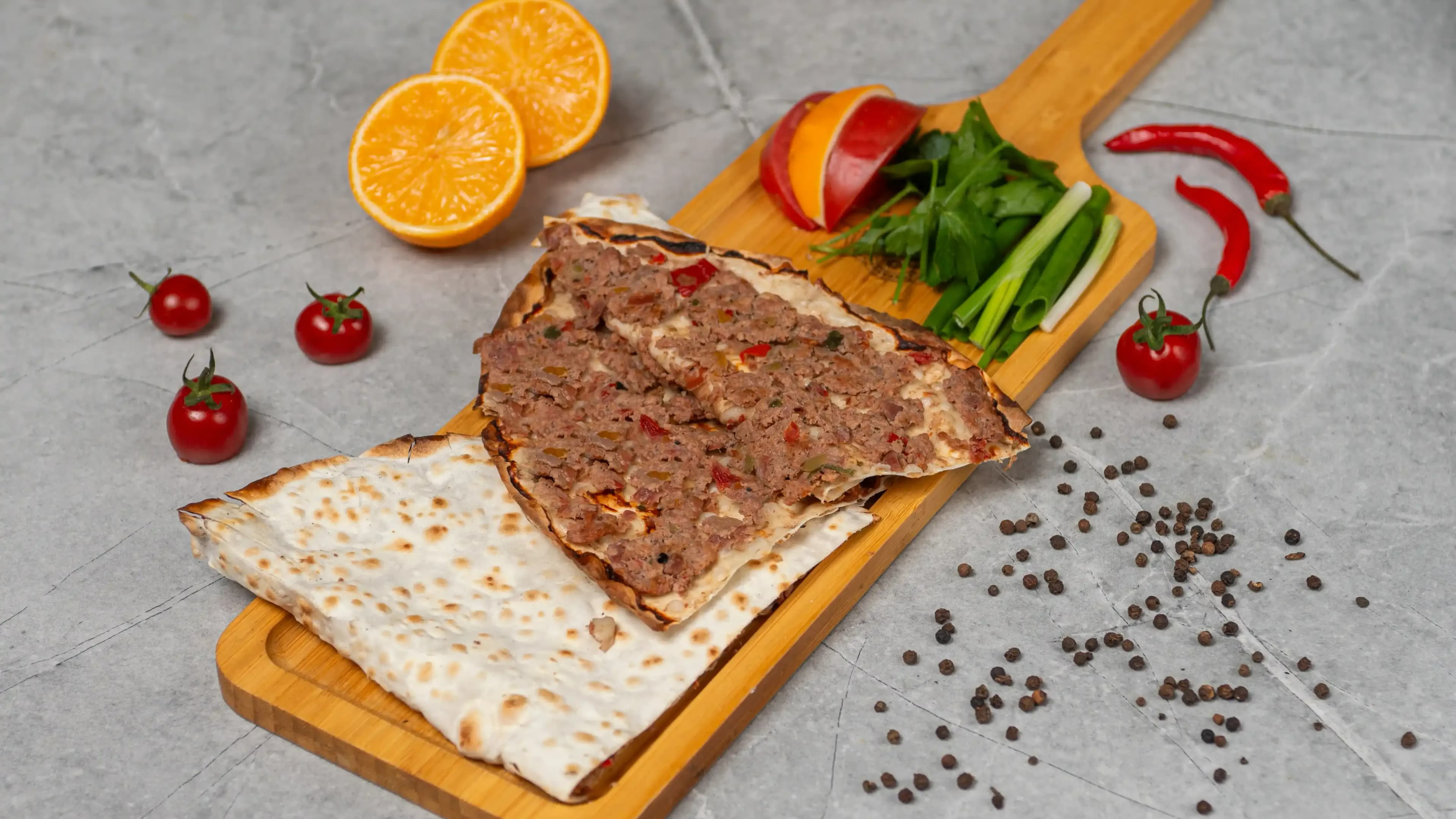 Lahmajun
