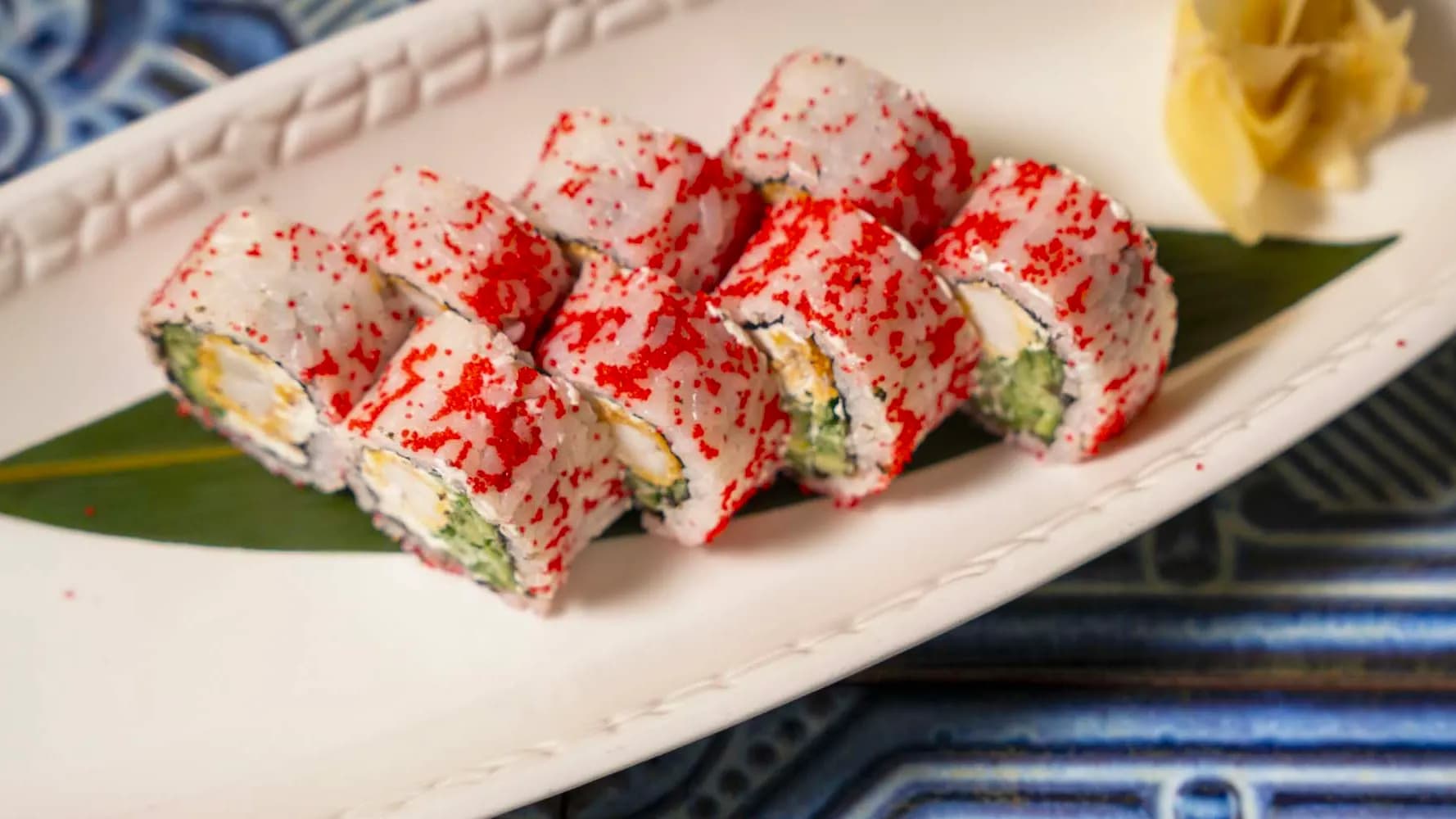 Karidesli California roll