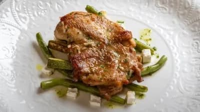 Grilled chicken with spiced lemon and butter