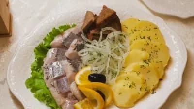 Herring with potatoes
