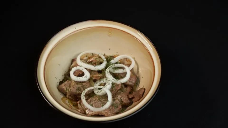 Kakmach with butter