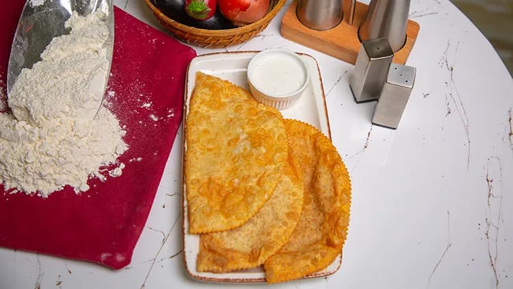Farşly çeburek
