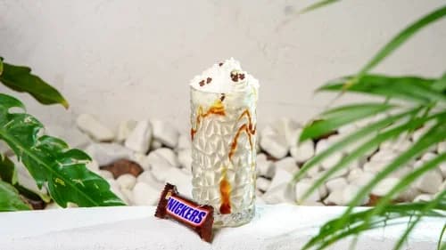 Snikers milkşeýk