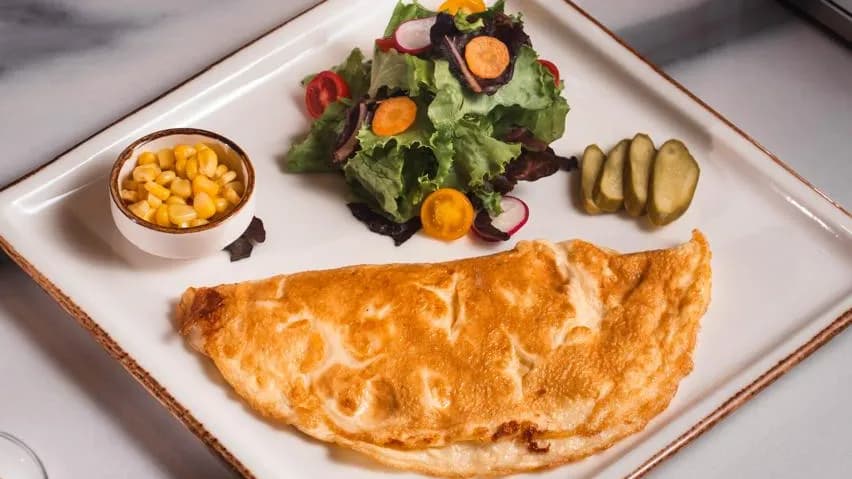 Peýnirli omlet